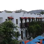 Khai Отель 4*
