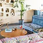 Khai Ξενοδοχείο