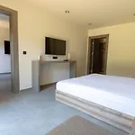 Ξενοδοχείο Khai 4*